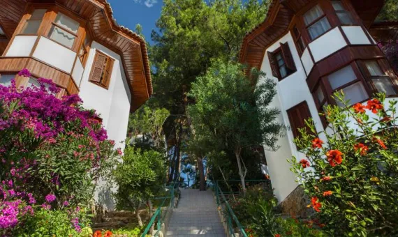 Letoonia Club &amp; Hotel 5* | Fetije