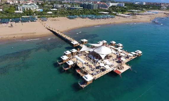 VON RESORT GOLDEN BEACH | Side