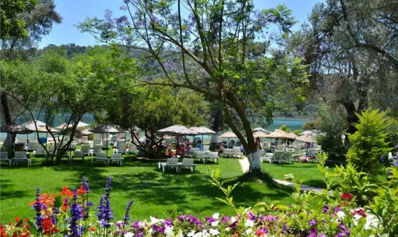 Sun City Hotel &amp; Beach Club 4* | Fetije