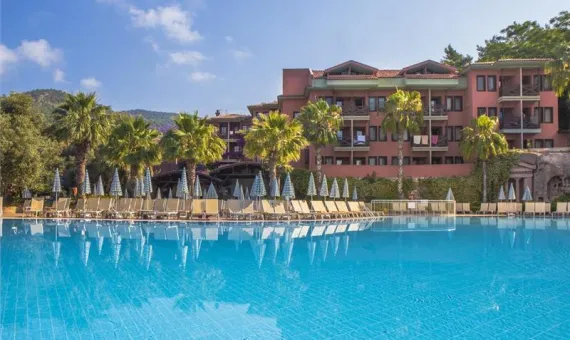 Sun City Hotel &amp; Beach Club 4* | Fetije