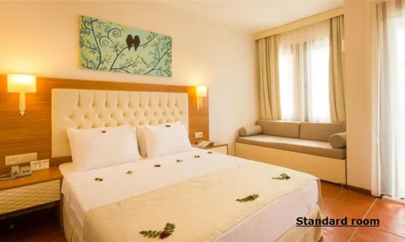 Sun City Hotel &amp; Beach Club 4* | Fetije