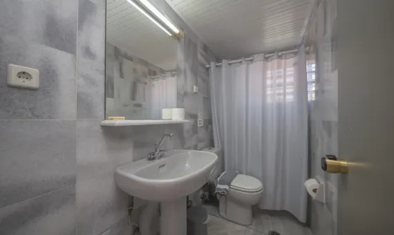MANIAS APARTHOTEL, Agia Marina