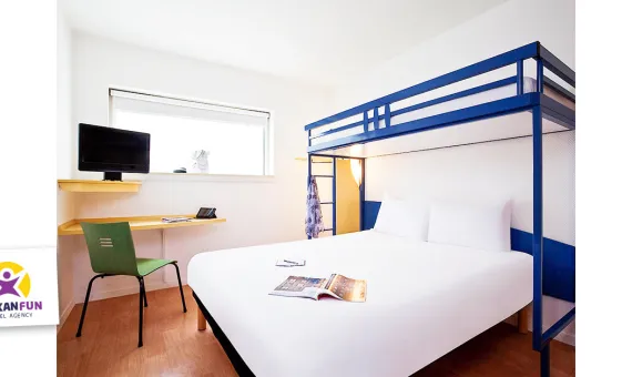 HOTEL IBIS BUDGET PORTE DE MONTREUIL 2*