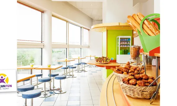 HOTEL IBIS BUDGET PORTE DE MONTREUIL 2*