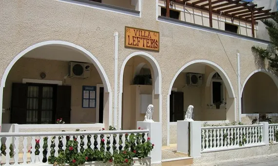 VILLA LEFTERIS, Kamari