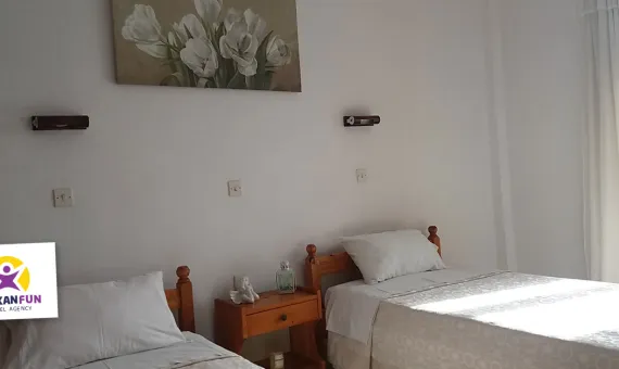 MARIAS CENTER 2*