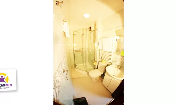 Hotel Daisy Superior 3*