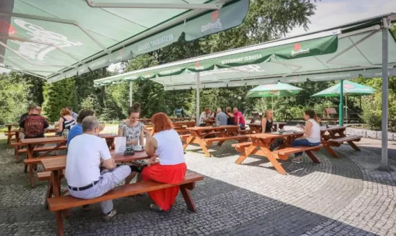 Hotel Globus 3*