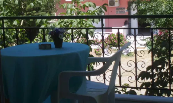 VILA VASSIA