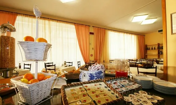 restoran-hotel-mami-rimini