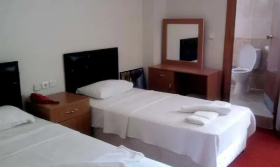 HOTEL MESUT 2*