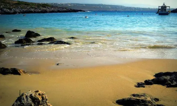 plaža na eviji