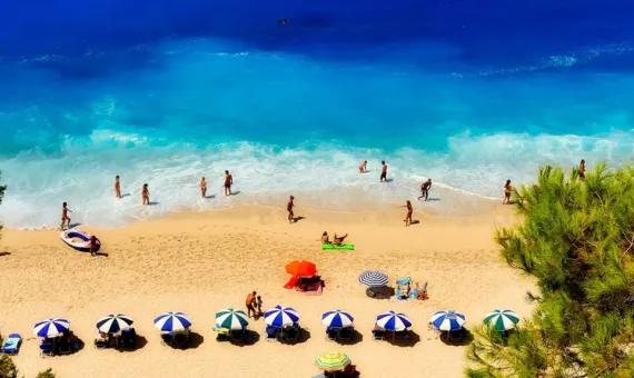 najlepše plaže peloponeza