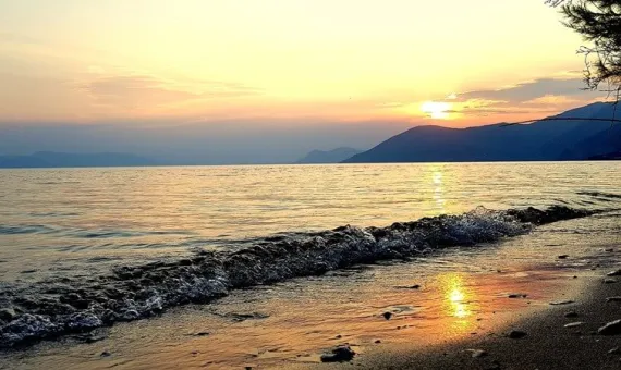 Plaža na ostrvu Evija