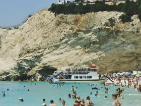 Lefkada ljudi na plaži