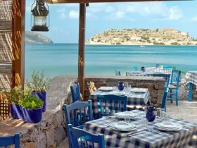 Pristupačni restorani na Krfu
