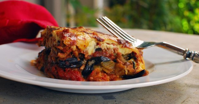 Grčka musaka sa patlidžanom