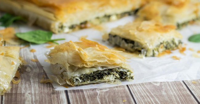 Grčka pita od spanaća spanakopita grčka