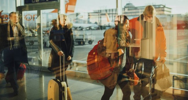 Putnici na aerodormu