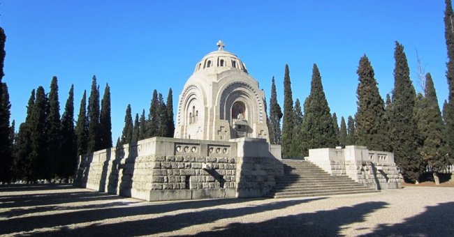 Zejtinlik spomenik i groblje srpskih vojnika iz Prvog svetskog rata